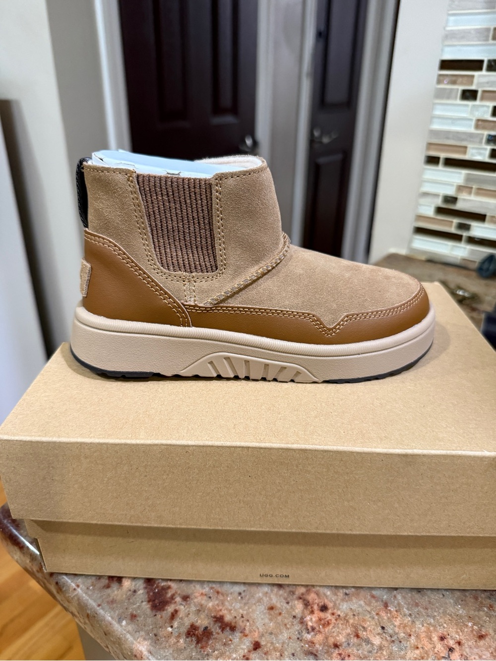 Tan Hamdi Uggs for kids